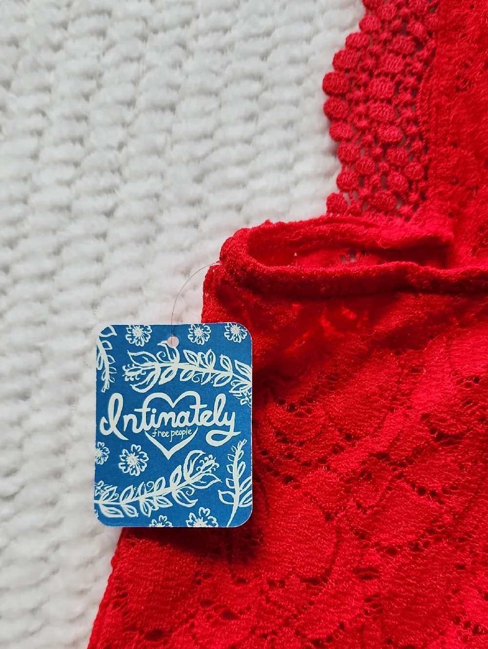 Free People Intimately Red Lace Cap Sleeve Shell Top Brand New